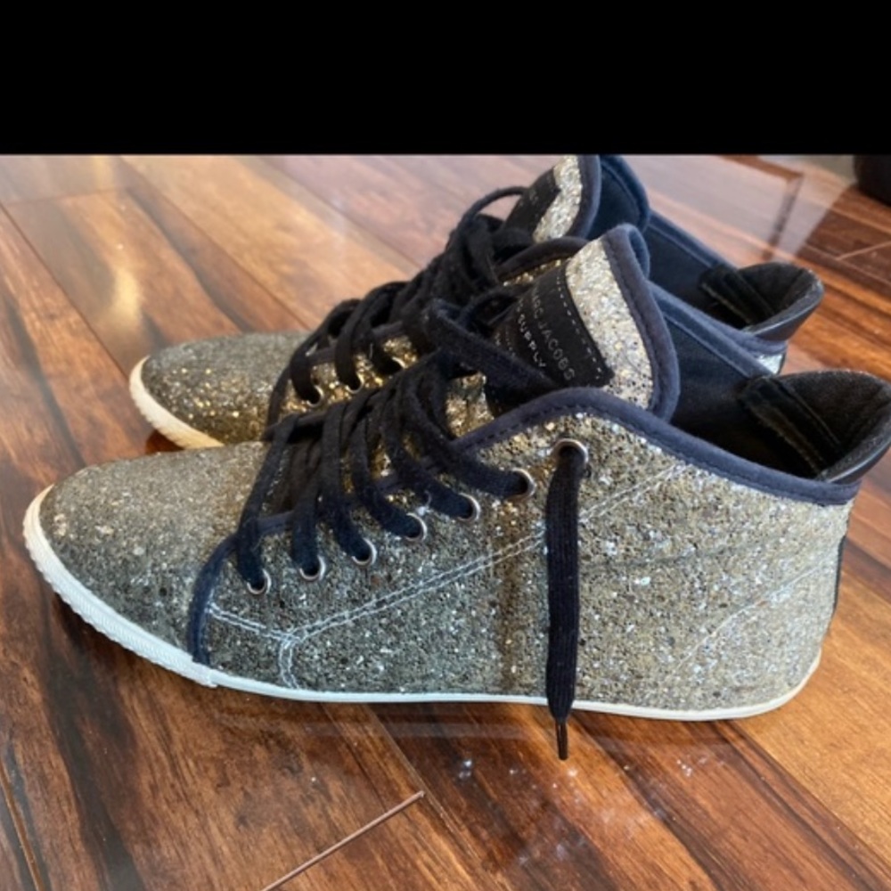 Marc by Marc Jacobs Glitter Mid-Top Sneakers size 39 US 9 like mint shape shoes